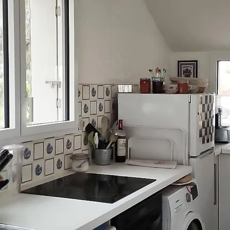 Hébergement de vacances Charmante Maison Familiale Avec Vue A Port Navalo - 8 Personnes - Fr-1-639-137 Arzon